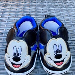 Disney Mickey Mouse black-and-blue slip-on baby shoes, boy and girl unisex NWOB!
